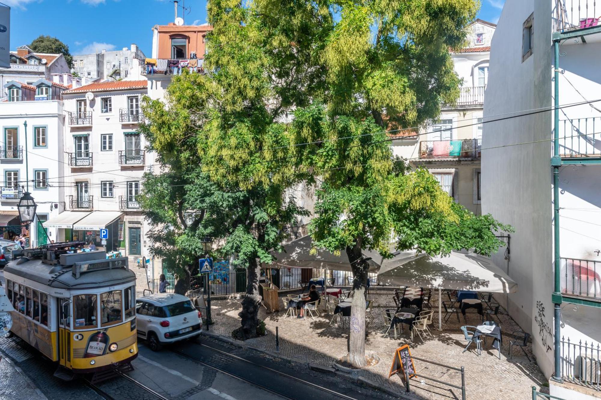 Ferienwohnung Portas Do Ceu Lisboa Zimmer foto