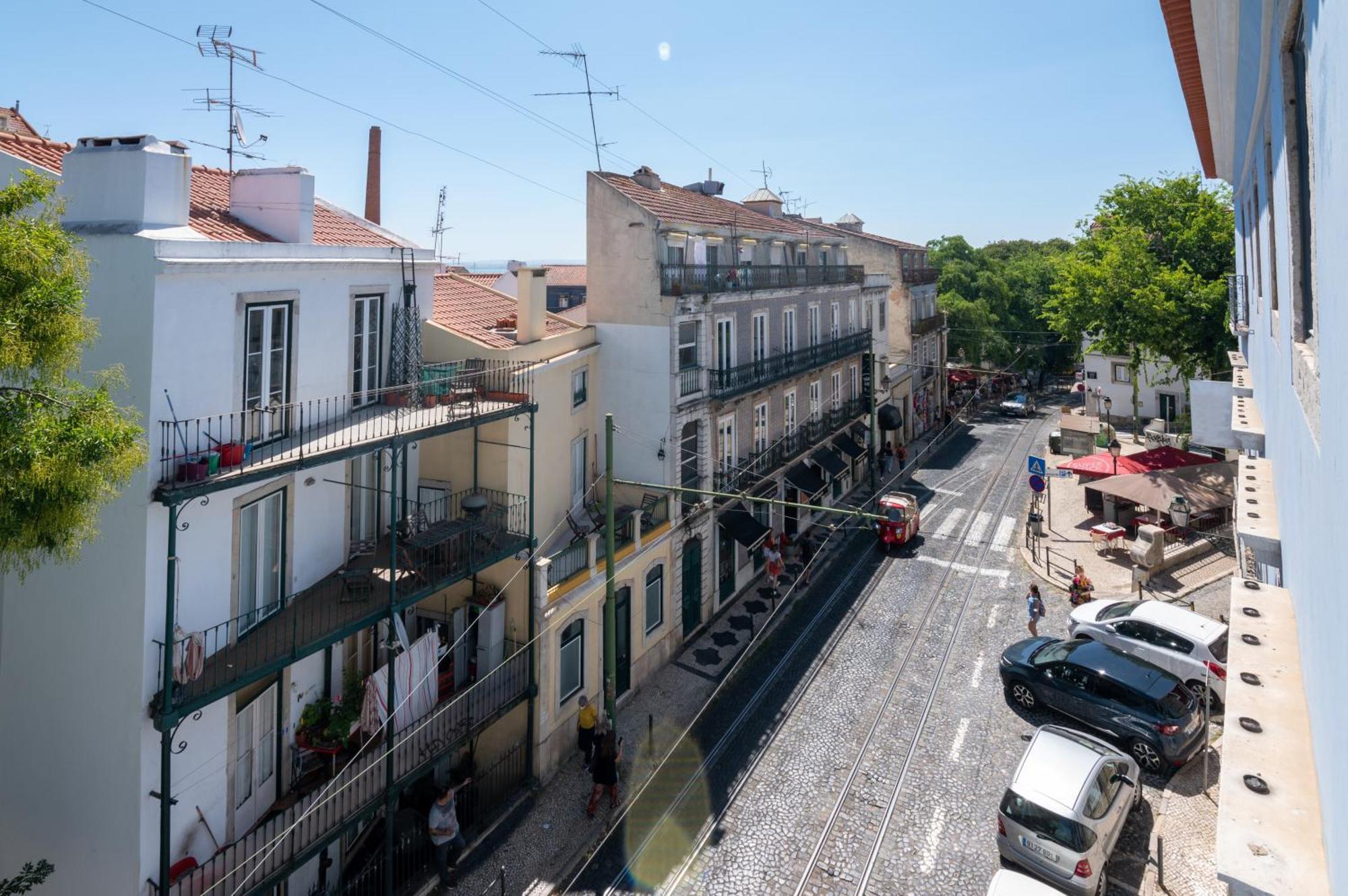 Ferienwohnung Portas Do Ceu Lisboa Zimmer foto