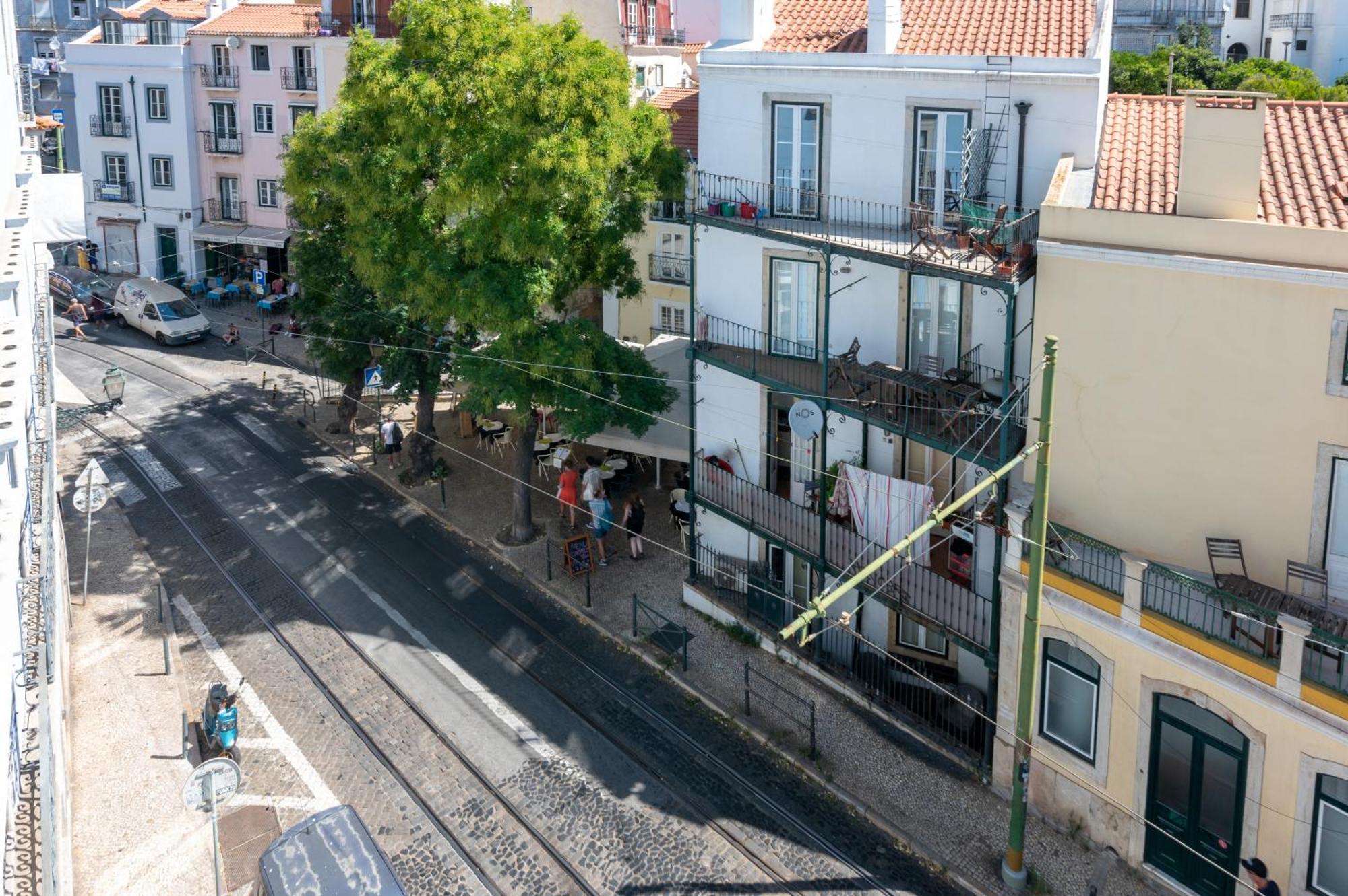 Ferienwohnung Portas Do Ceu Lisboa Zimmer foto